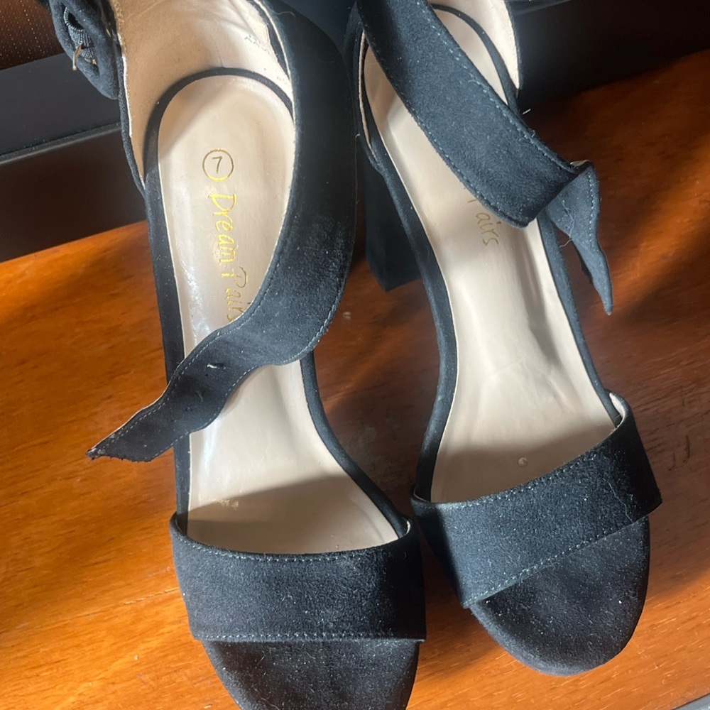 Dream Pairs Women's Black Heels